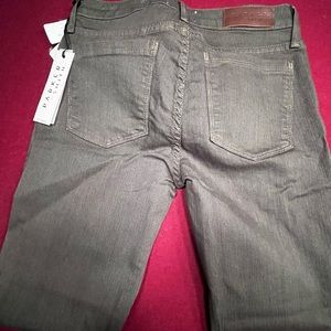Parker Smith Olive skinny Corduroy pants- NEW W TAGS, size 27